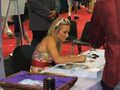 Panettiere signing autographs